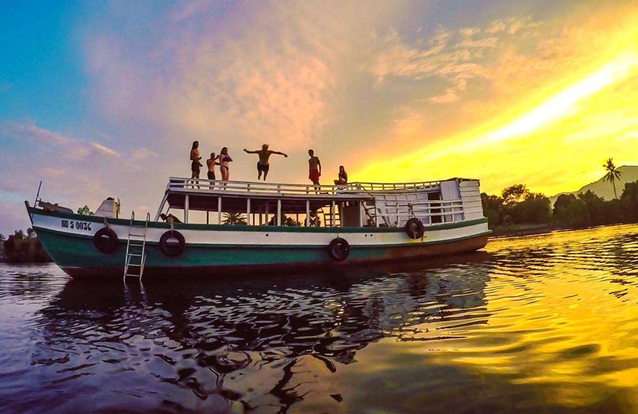 Mad Monkey Hostel Kampot (Adults Only) المظهر الخارجي الصورة
