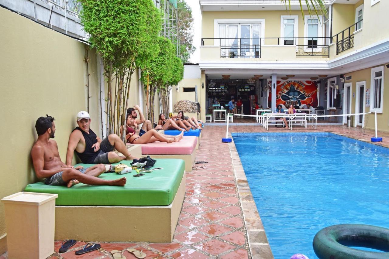 Mad Monkey Hostel Kampot (Adults Only) المظهر الخارجي الصورة