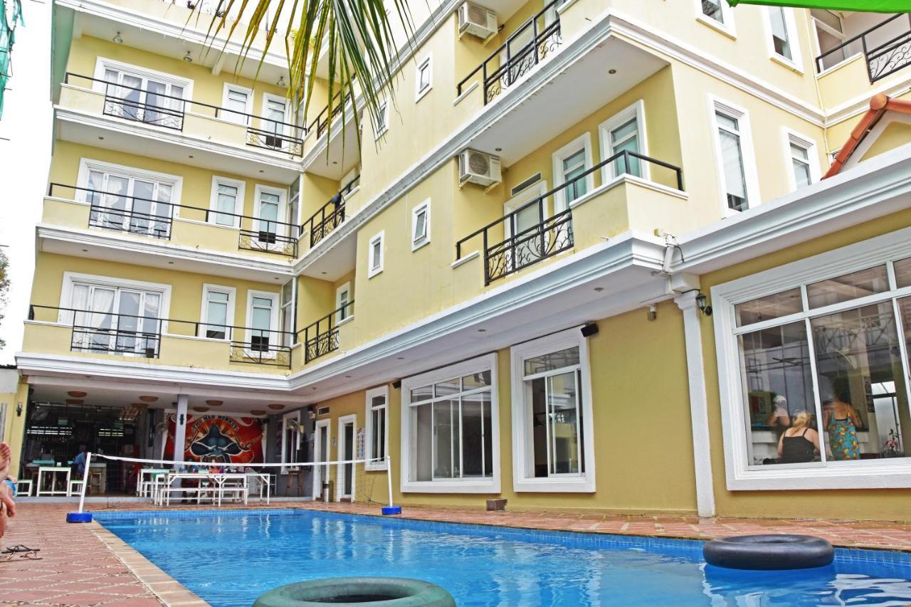Mad Monkey Hostel Kampot (Adults Only) المظهر الخارجي الصورة